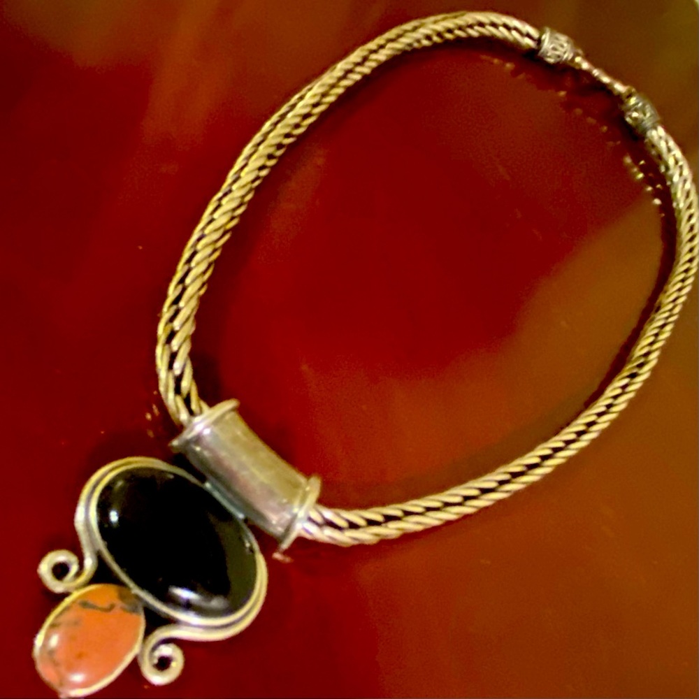 Silver tone with eye hook clasp. **Includes large slide pendant.